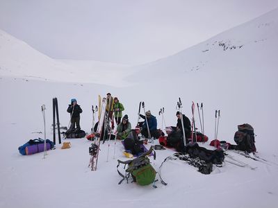 �������� ������ �������, ����������� � ������ ������ �������� � ���������� ���������� ����� ������������ � �������� �� XXVIII ������������� ���������� ���� 