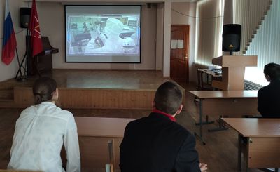 �������!