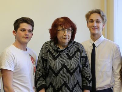 �� ��� 100!