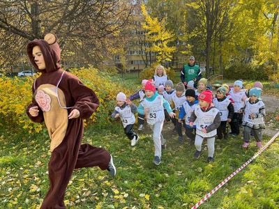 ������-������