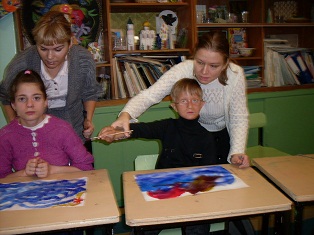 рисуют.jpg рисуют.jpg